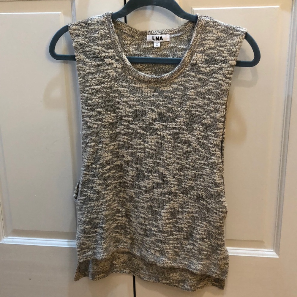 LNA tank